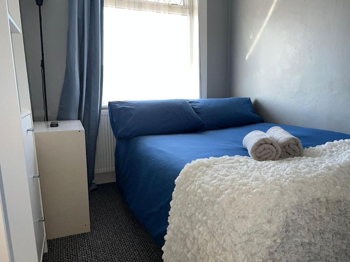 Shirley House 4, Guest House, Self Catering, Self Check In With Smart Locks, Use Of Fully Equipped Kitchen, Close To City Centre, Ideal For Longer Stays, Excellent Transport Links Σαουθάμπτον Εξωτερικό φωτογραφία